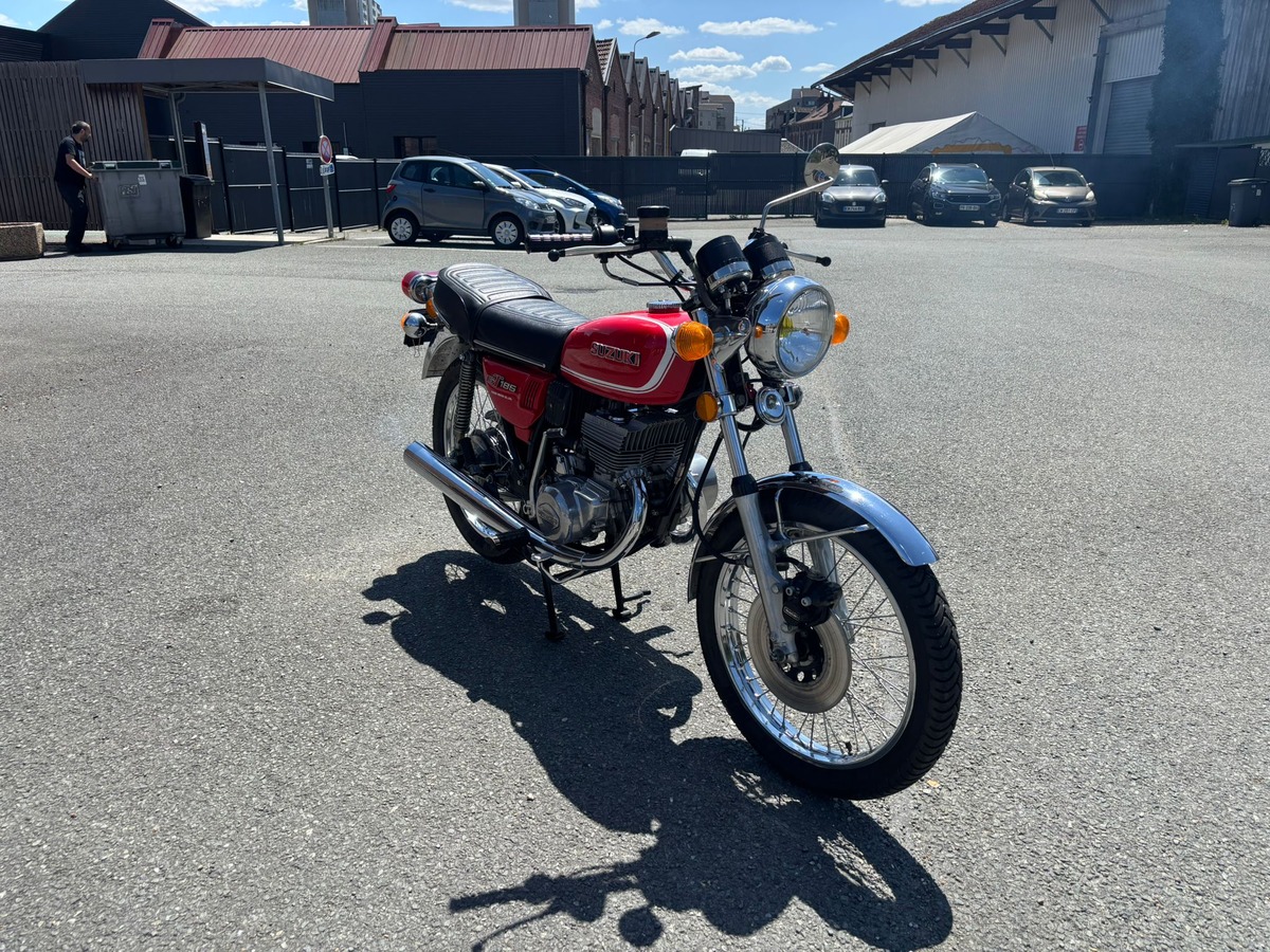 Suzuki SUZUKI 185 GT - Origine US