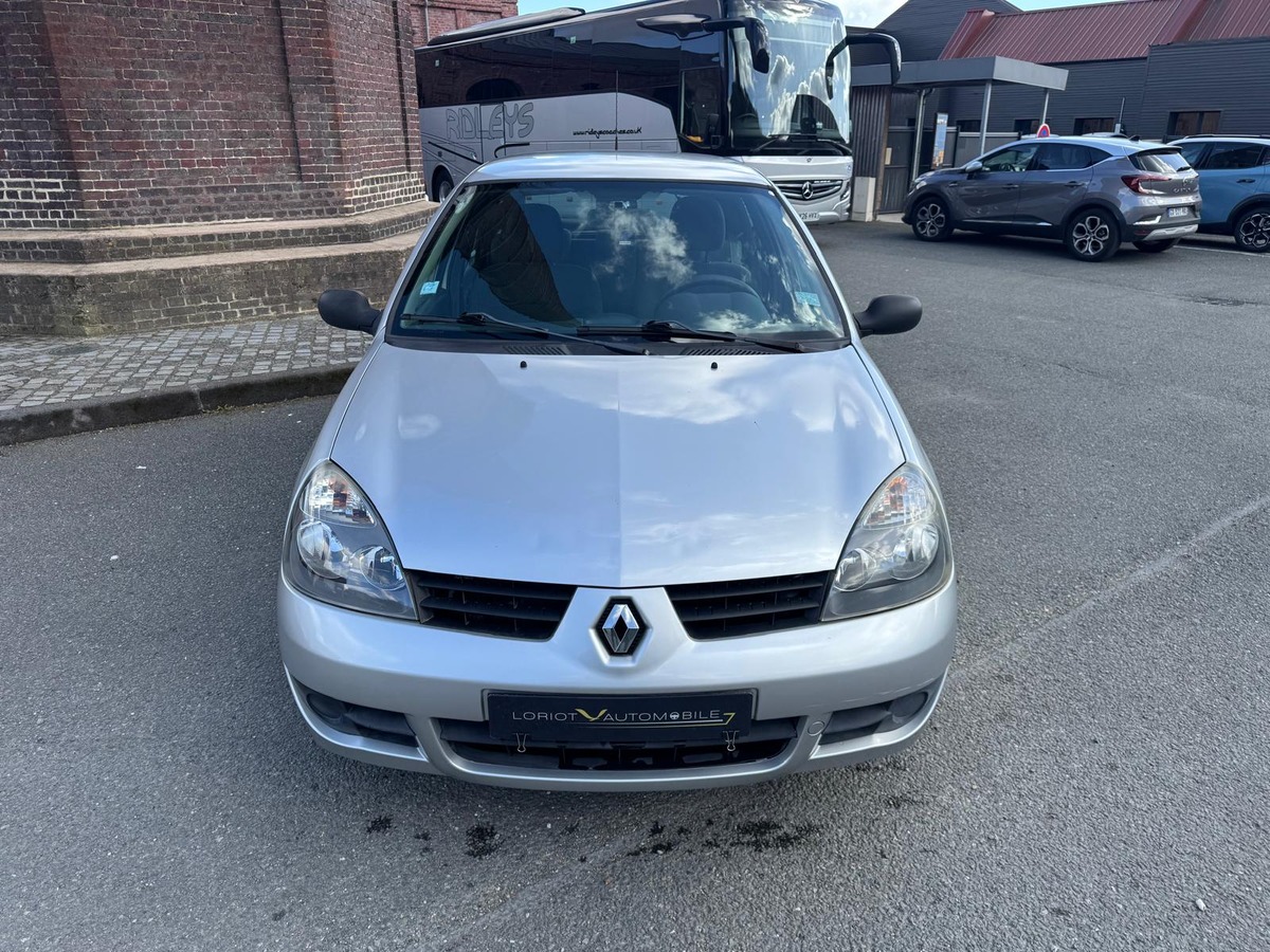 RENAULT Clio II Phase 2 1.2 Campus - 5 portes - Distribution neuve - Garantie