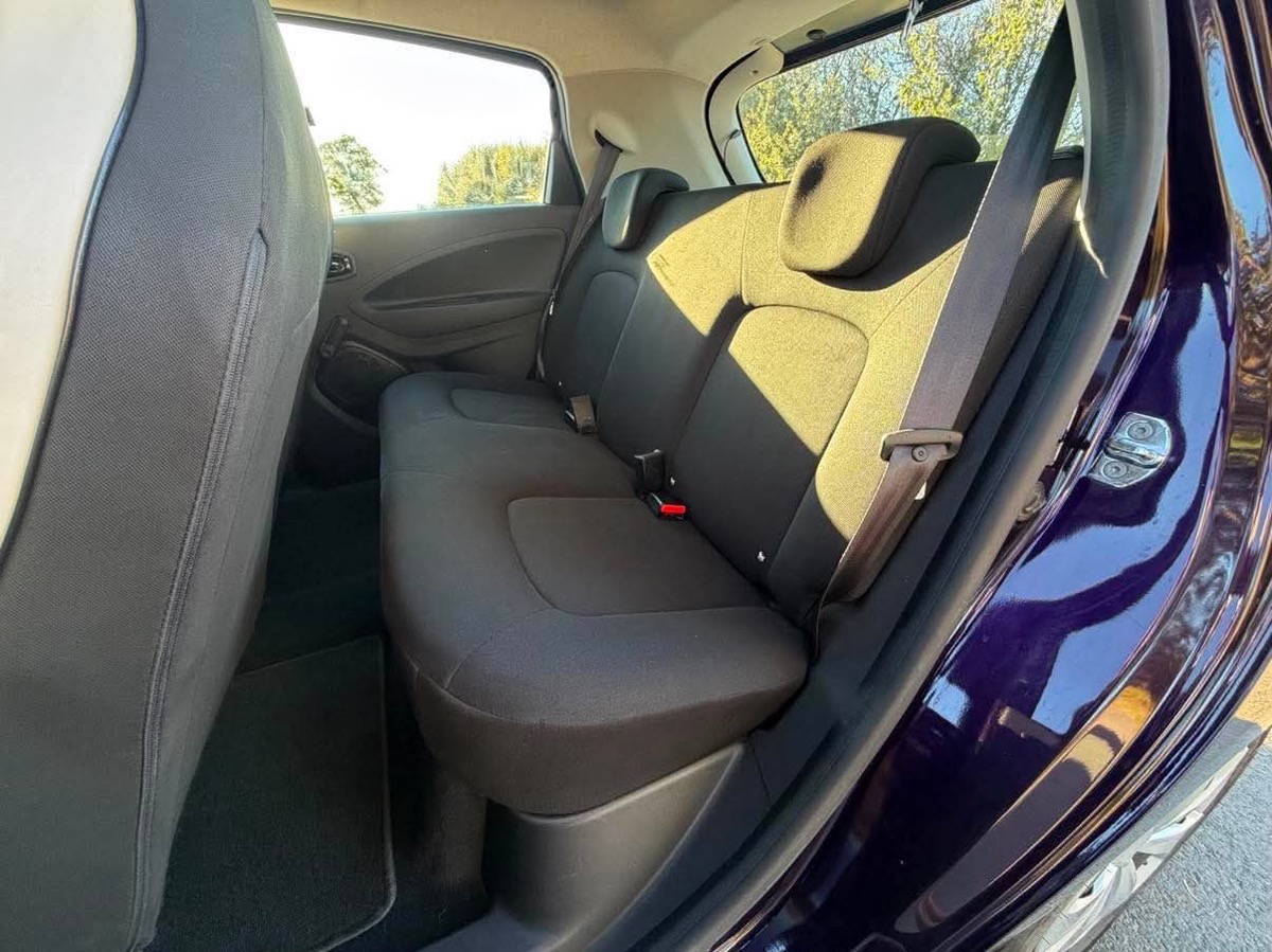 RENAULT Zoe R110 - 52khw - SOH 95% - ENTRETIEN RENAULT