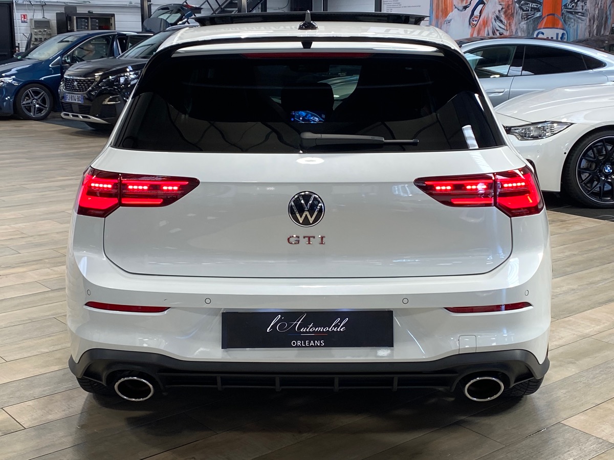 Volkswagen Golf 8 gti 2.0 TSI 300 CLUBSPORT TOE b