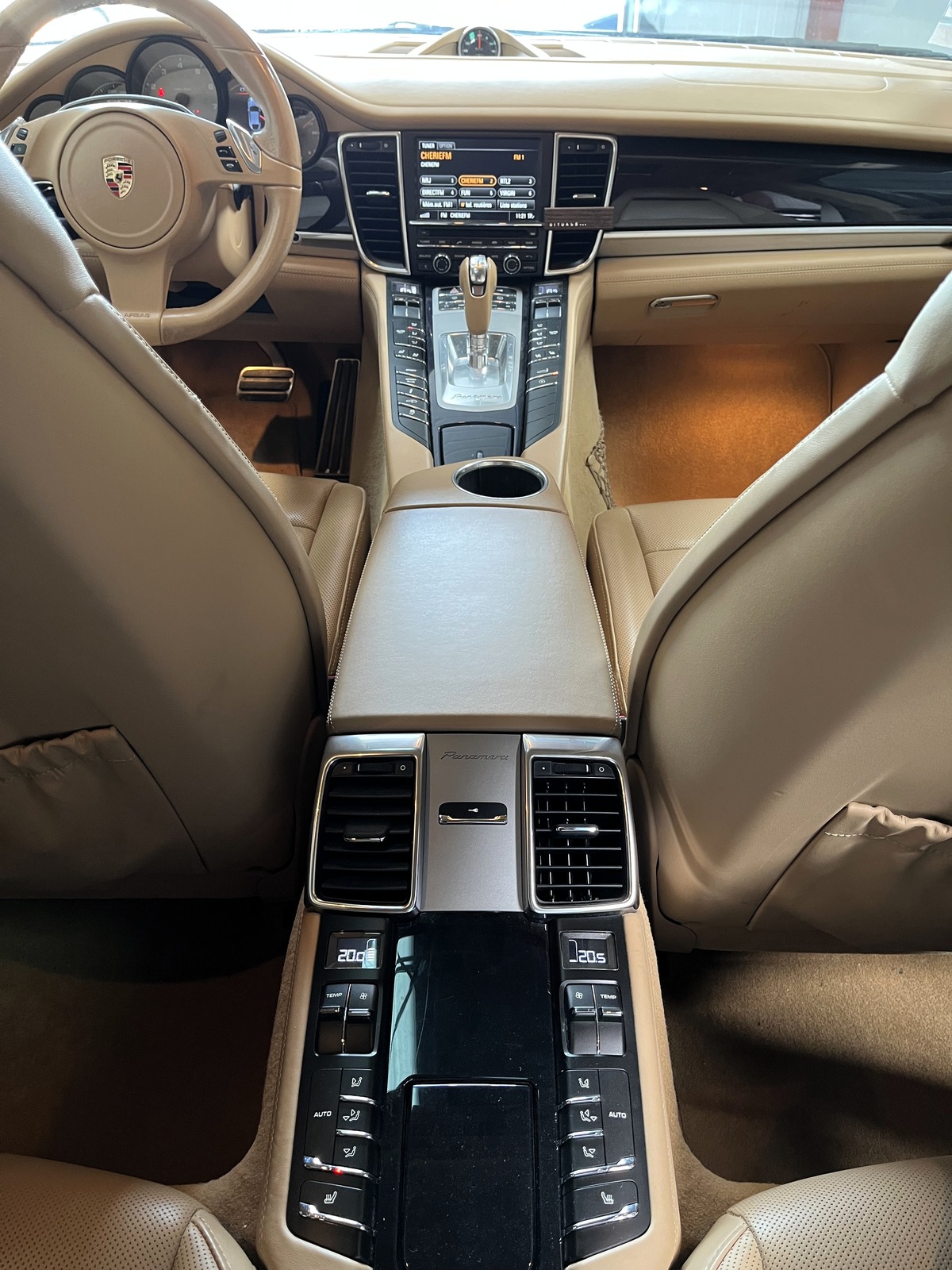 Porsche Panamera 4S 4.8 V8 400 PDK