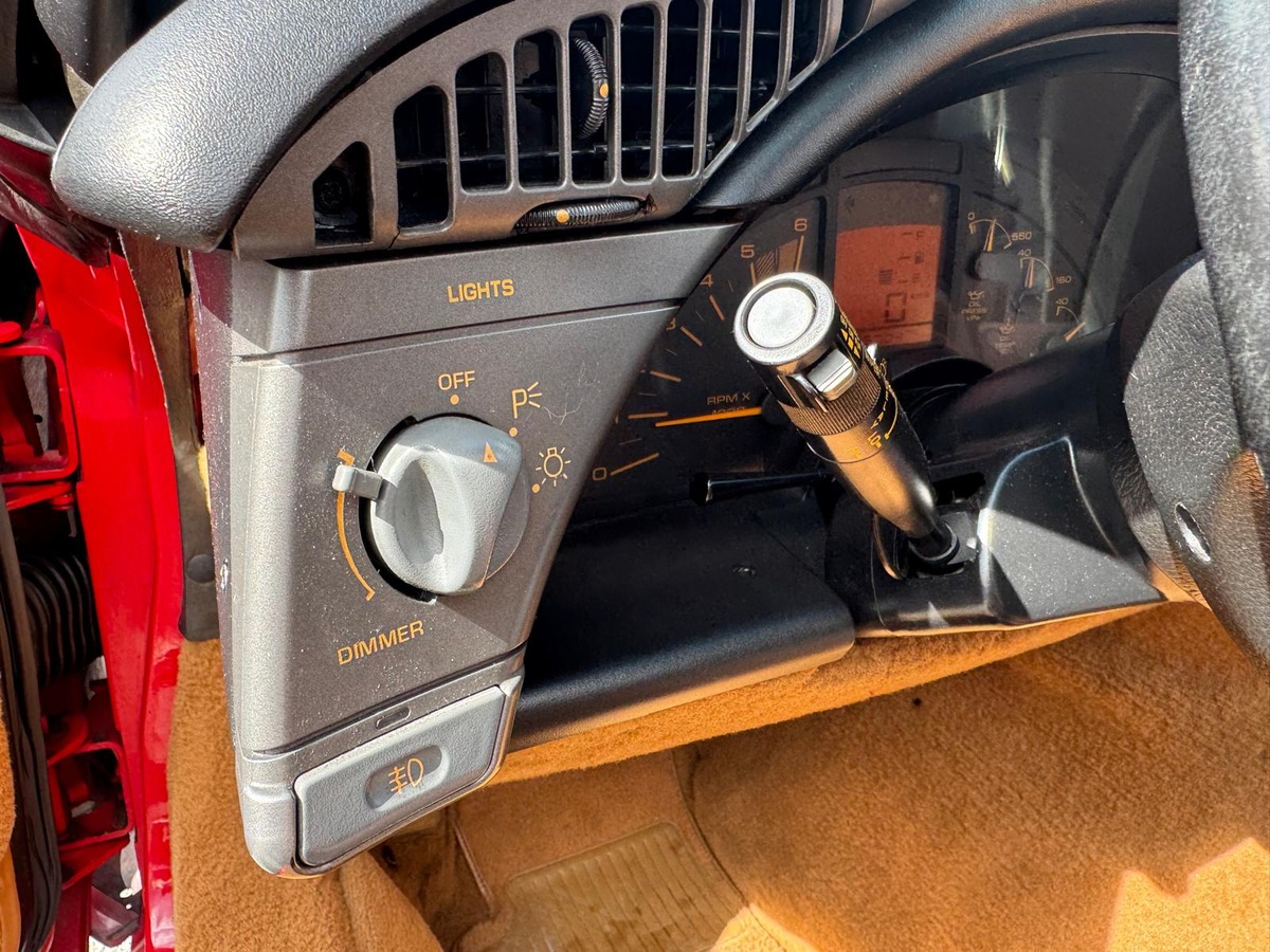 Chevrolet Corvette C4 5.7 Cabriolet boite automatique