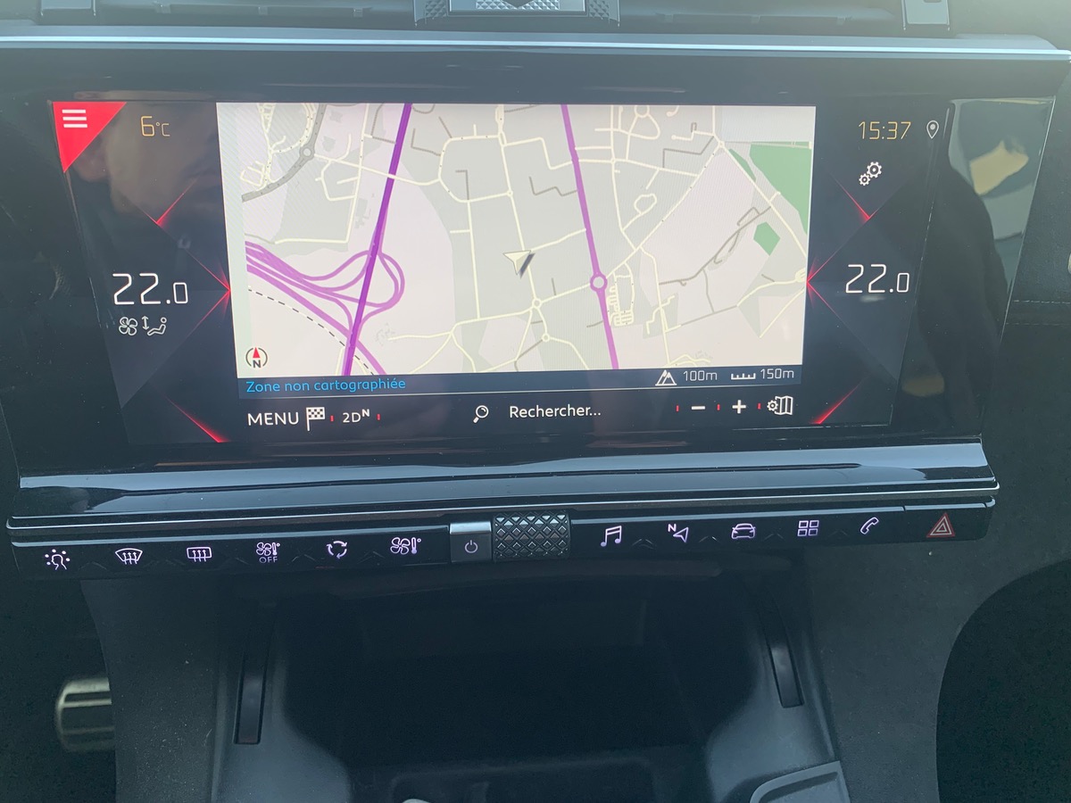 DS DS 7 130 ch | PERFORMANCE LINE + | Caméra de recul | Coffre mains-libres | Sièges électriques