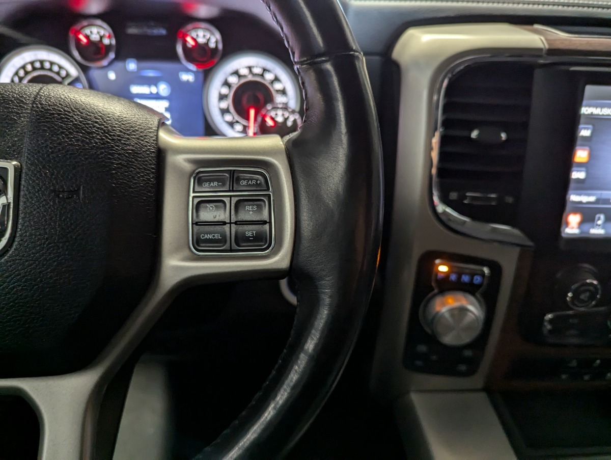 Dodge 1500 RAM Ram 1500 Laramie PAS DE MALUS