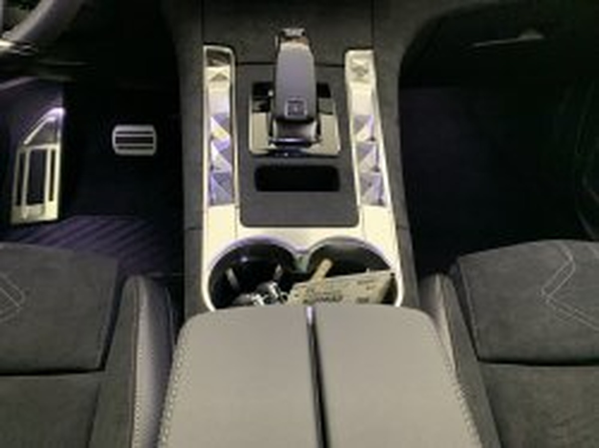 DS DS 7 BlueHDi 130 EAT8 Pallas