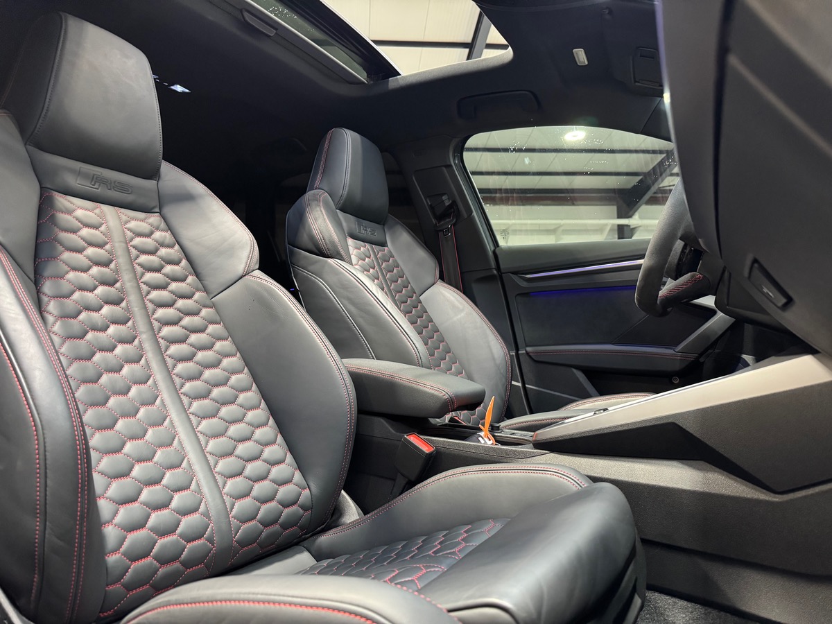 Audi RS3 Sportback QUATTRO 2.5 TFSI 400CV PACK CARBONE N