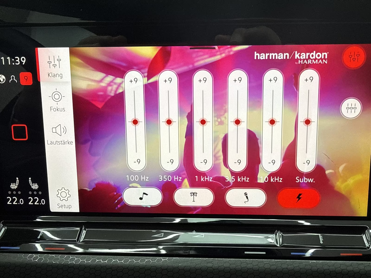 Volkswagen Golf VIII 2.0 TDI SCR 200ch GTD DSG7/Harman-Kardon