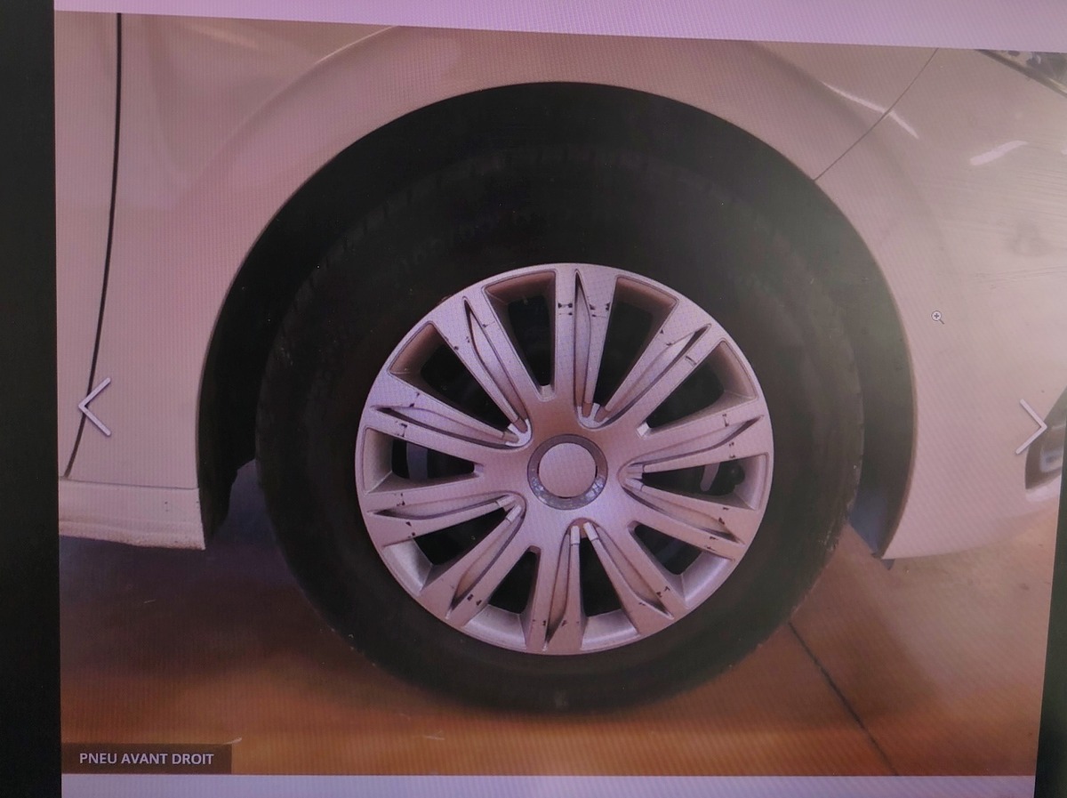 Peugeot 208 1.0 vti like 5 portes