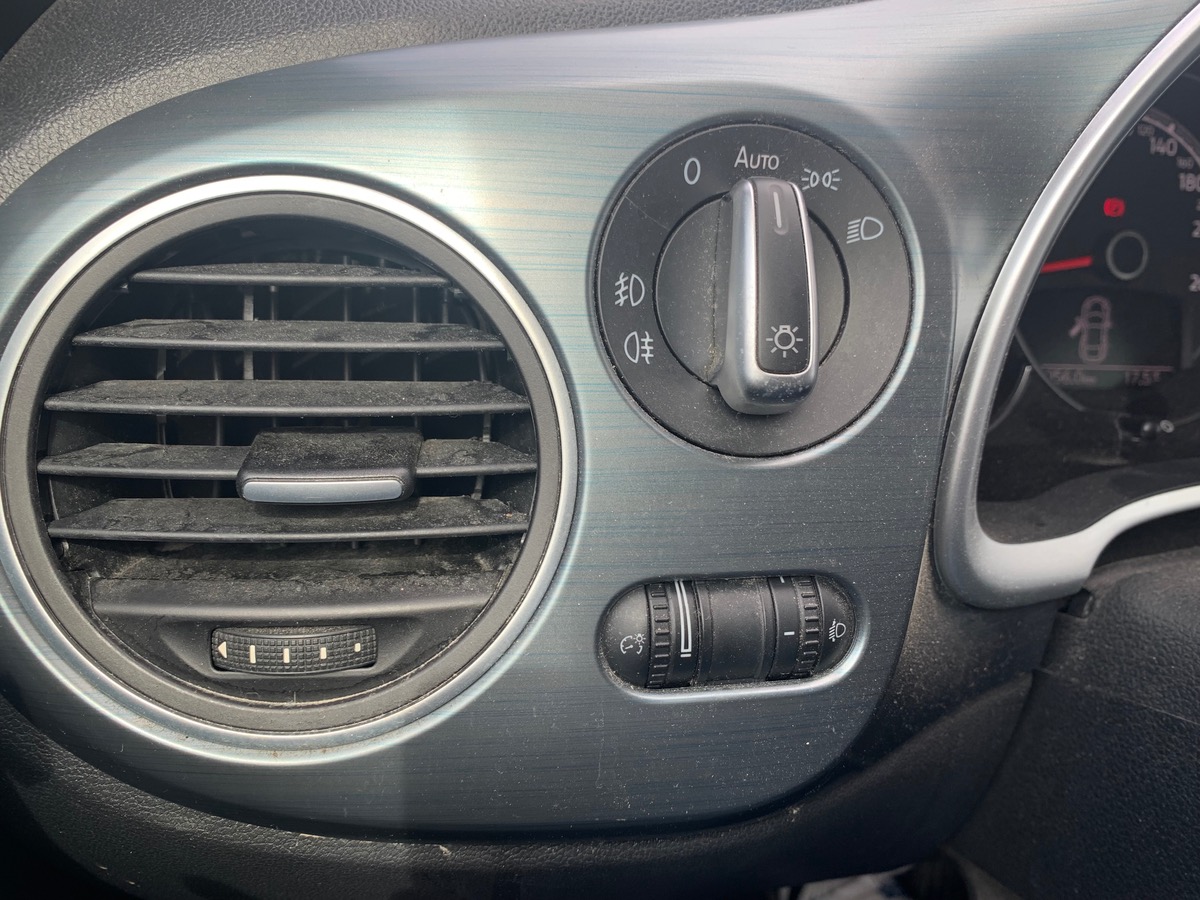 Volkswagen Coccinelle 105 ch | DENIM | GPS | Régulateur de vitesse | Écran tactile | Bluetooth