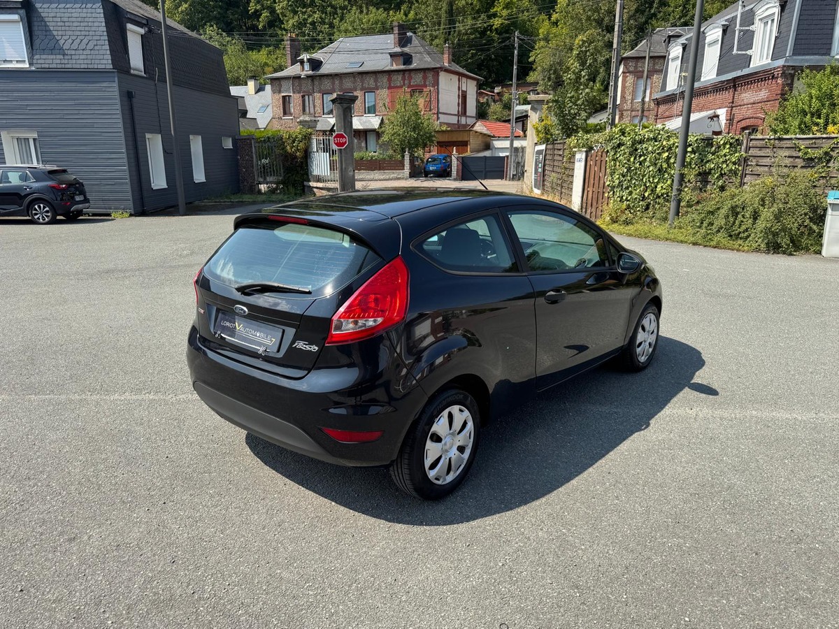 Ford Fiesta 1.4 TDCI 70- Première main- Distribution neuve