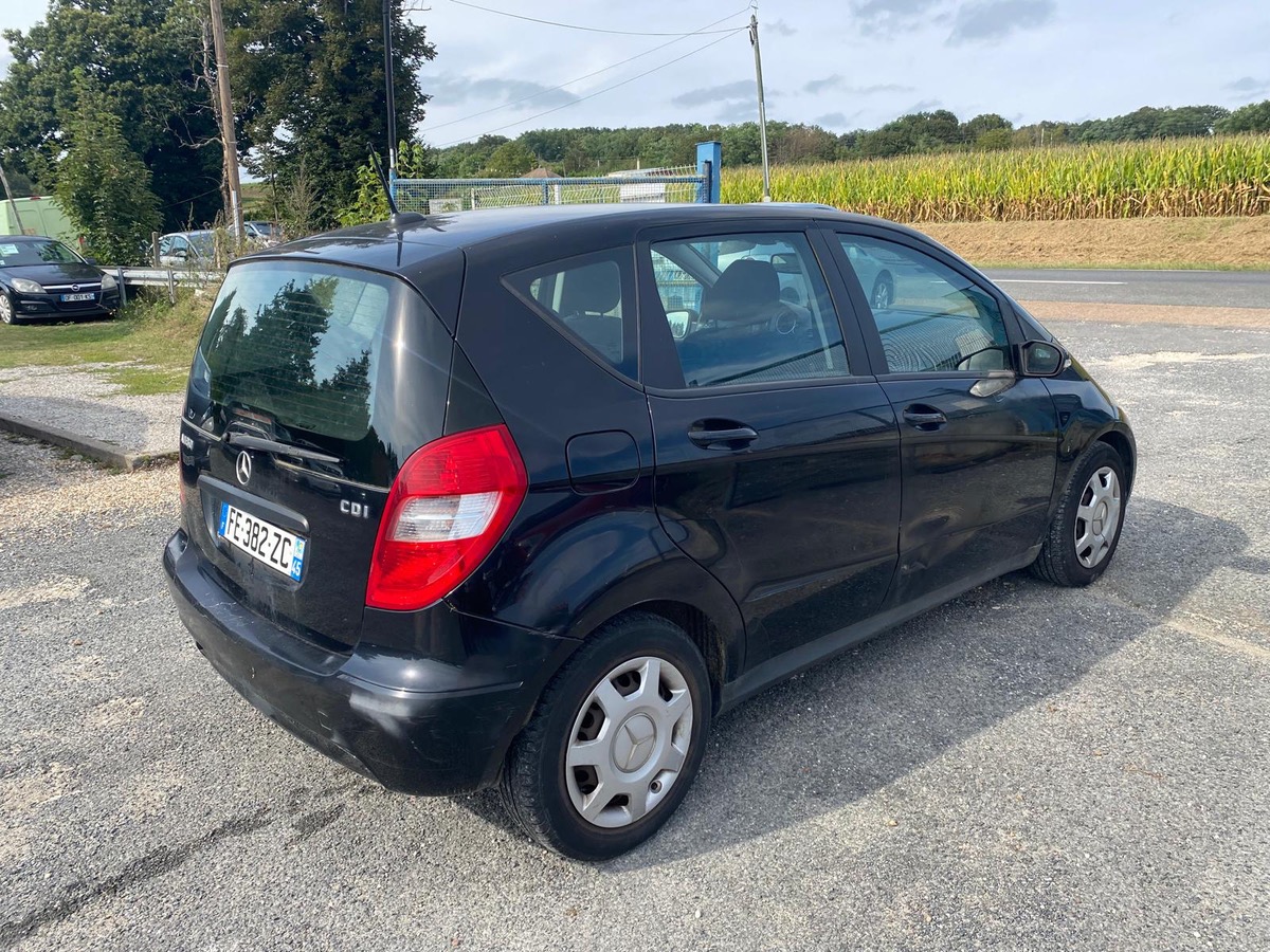 Mercedes Benz Classe A a180 cdi 2l 110cv 163227km