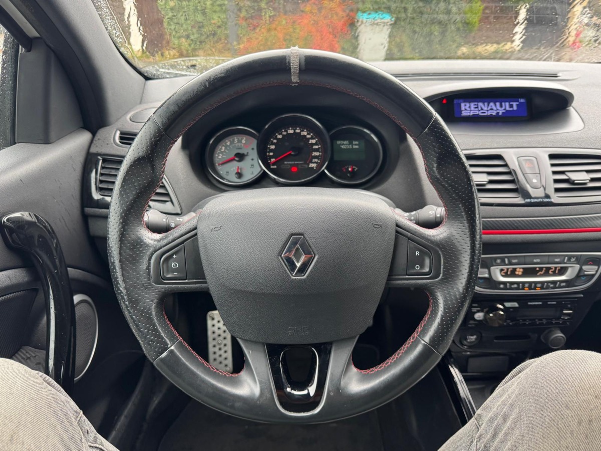 RENAULT Megane 3rs phase 2 2.0 265cv Sport/ RS Monitor