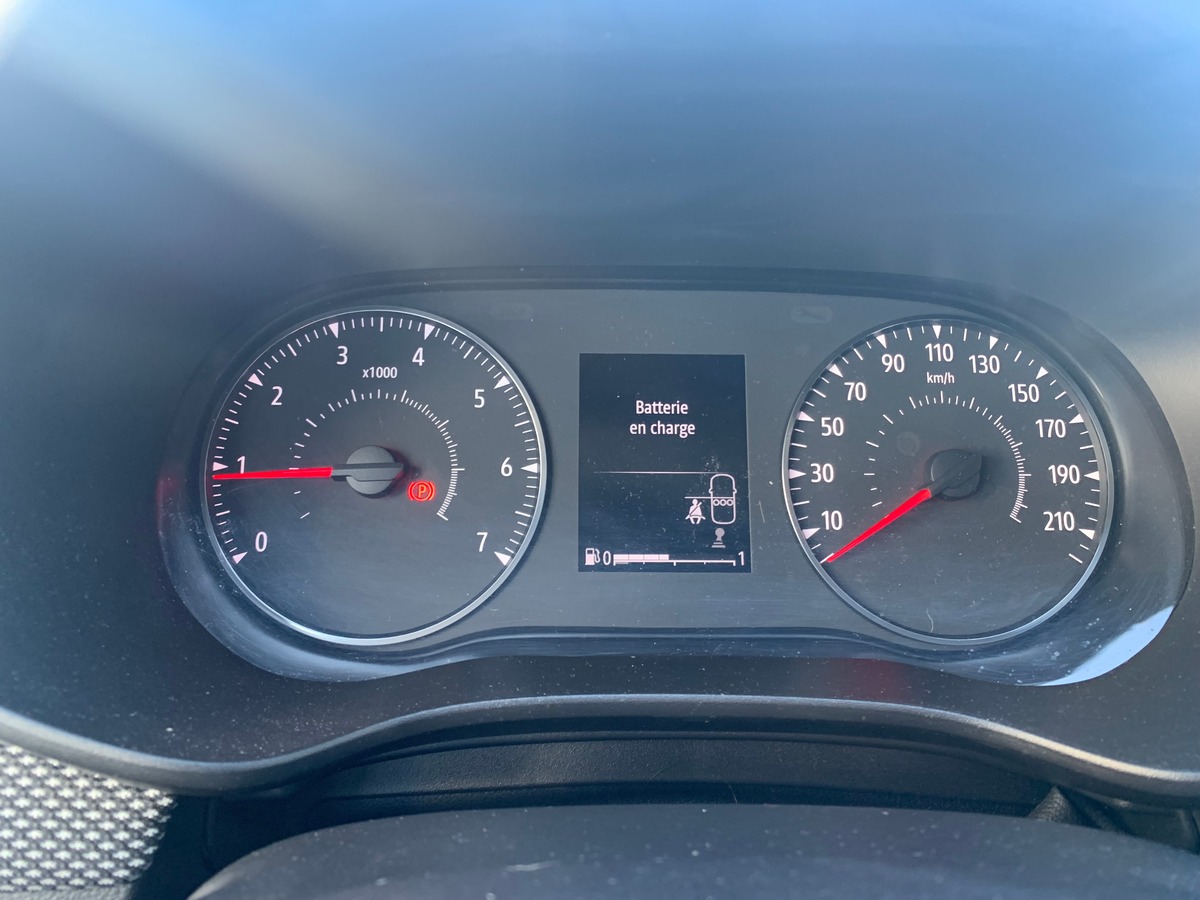 Dacia Sandero Stepway 90 ch | Confort | Régulateur vitesse | Intégration smartphone | Climatisation