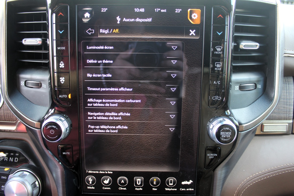 Dodge RAM CREW CAB 1500 5.7 V8 396 ch LARAMIE EDITION LONGHORN / RAM BOX / CARPLAY / ATTELAGE / E85