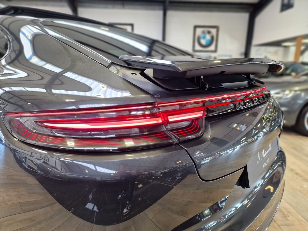 Porsche Panamera 2.9 L 462 cv FULL OPTIONS 