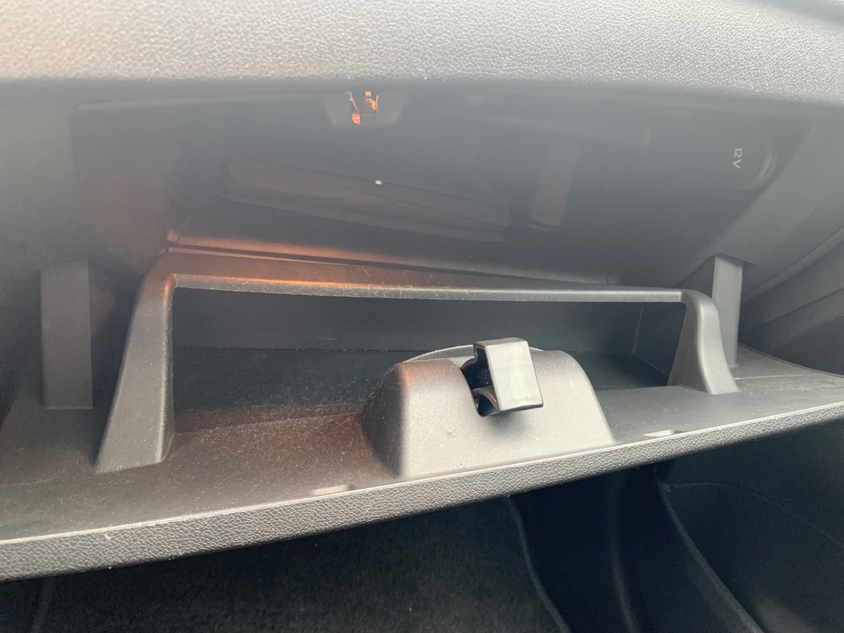 RENAULT Megane Estate 110 ch | Business | GPS | Régulateur de vitesse | Radar de recul | Bluetooth