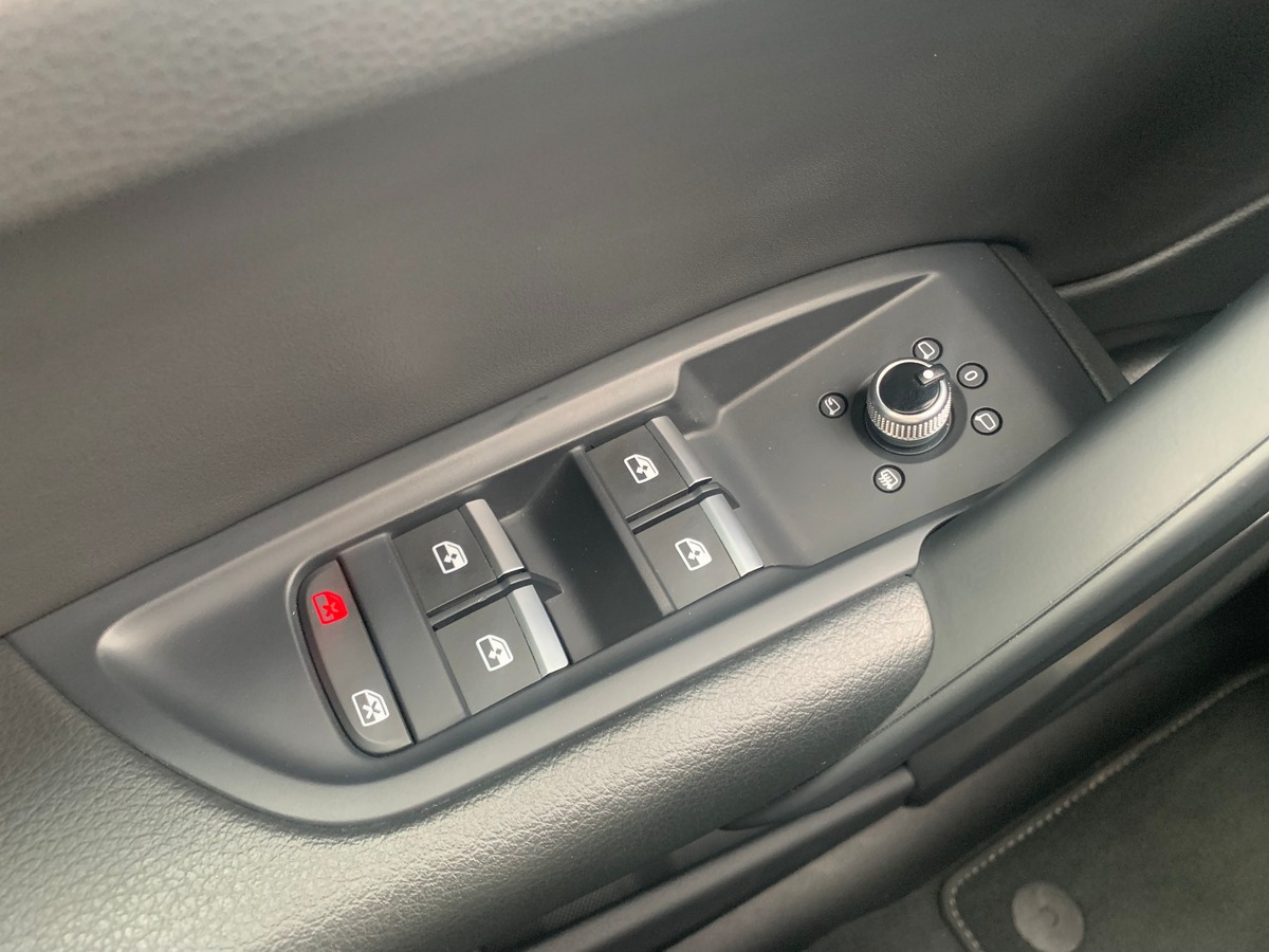 Audi Q5 Sportback 299 S-Line | Quattro | Apple car Play | Siéges chauffants | Caméra | Garantie AUDI