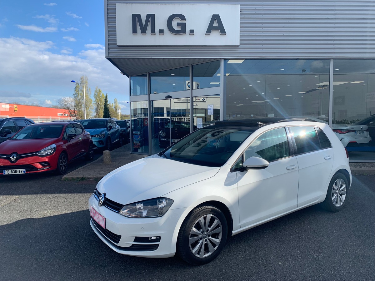 Volkswagen GOLF 7 105 ch | Confortline | Toit ouvrant | Régulateur de vitesse | Radar avant et arriére