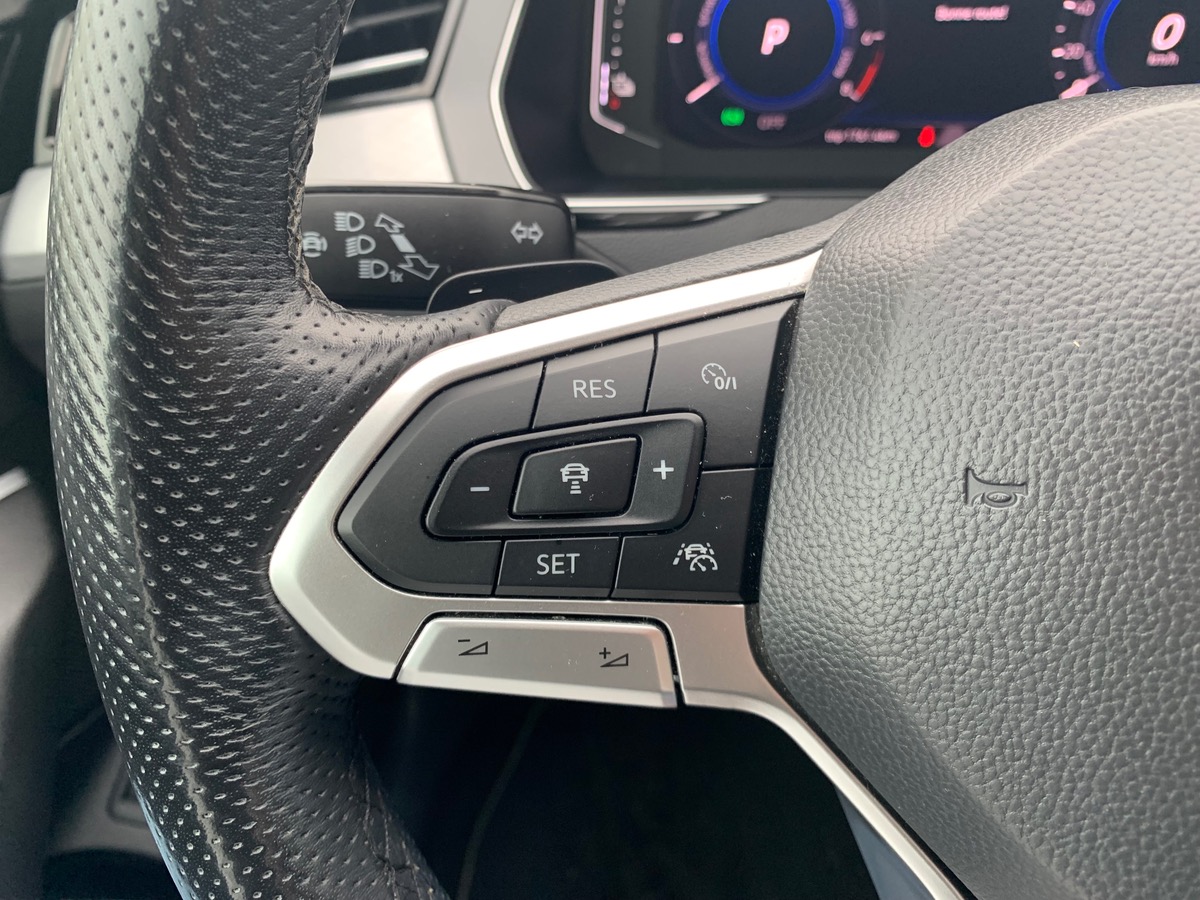 Volkswagen Passat 218 ch | GTE | Combiné instruments digital | Assistant Feu de Route