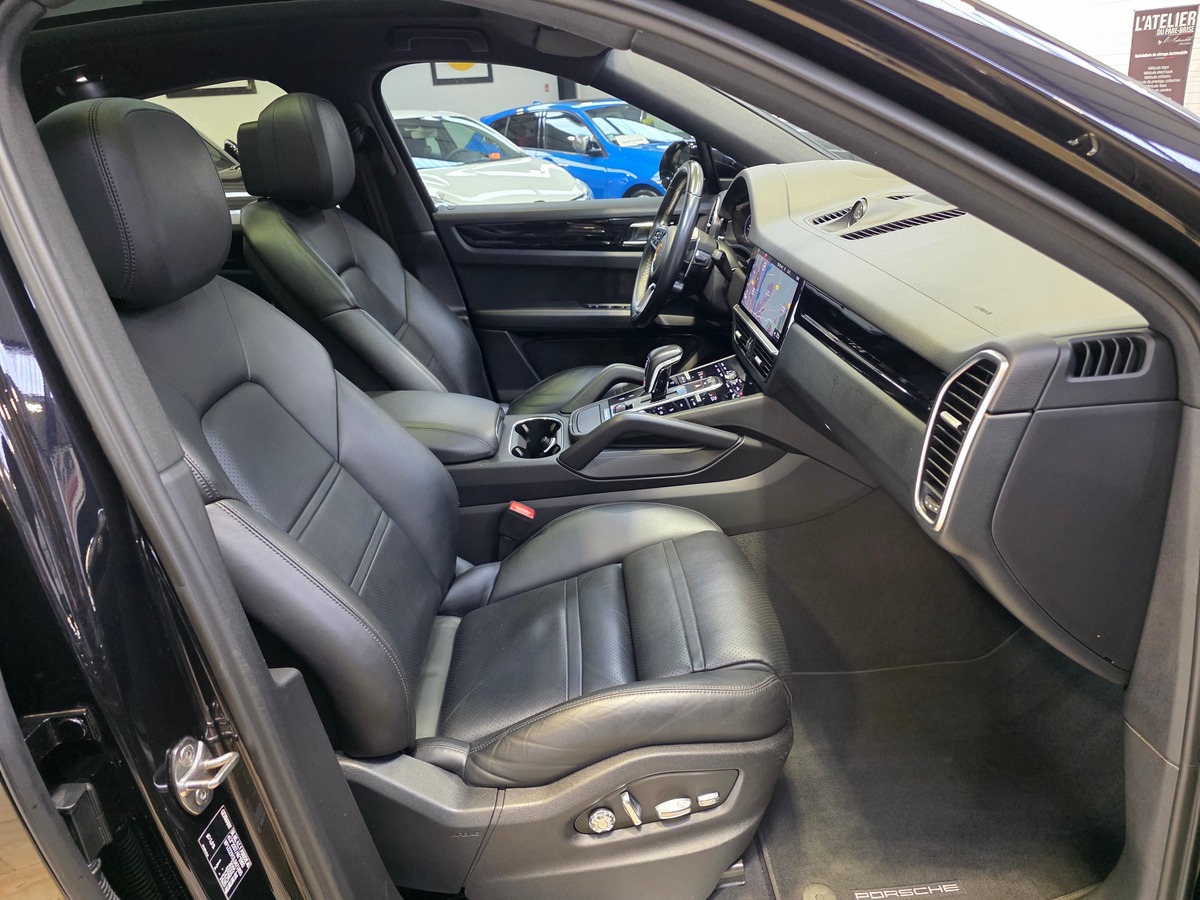 Porsche Cayenne COUPE 3.0 E-HYBRID 462 BOSE / HUD / CHRONO / 21 A