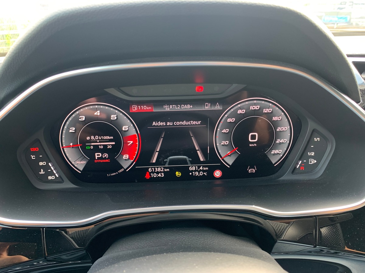 Audi Q3 150 ch | S-Line | Caméra de recul | Apple car Play Android Auto | GPS | Régulateur vitesse