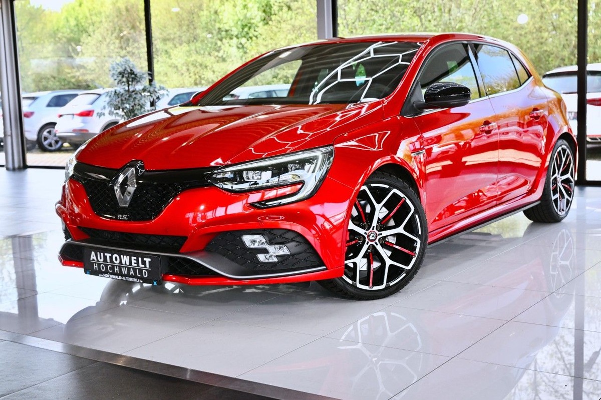 RENAULT Megane IV 1.8 T 300ch RS Trophy