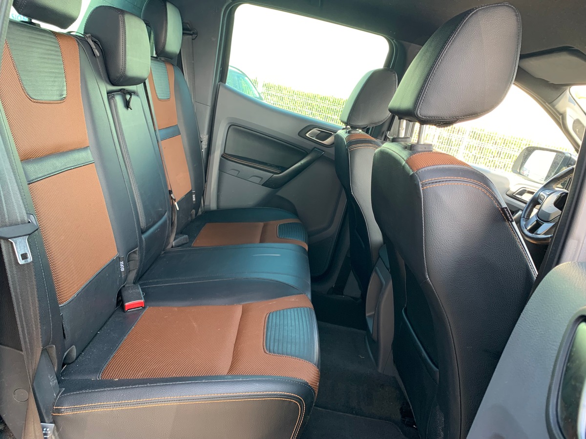 Ford Ranger 200 | 3.2TDCI 4x4 | Wildtrak | 5 Places | Attelage | Caméra recul | GPS | Apple car Play
