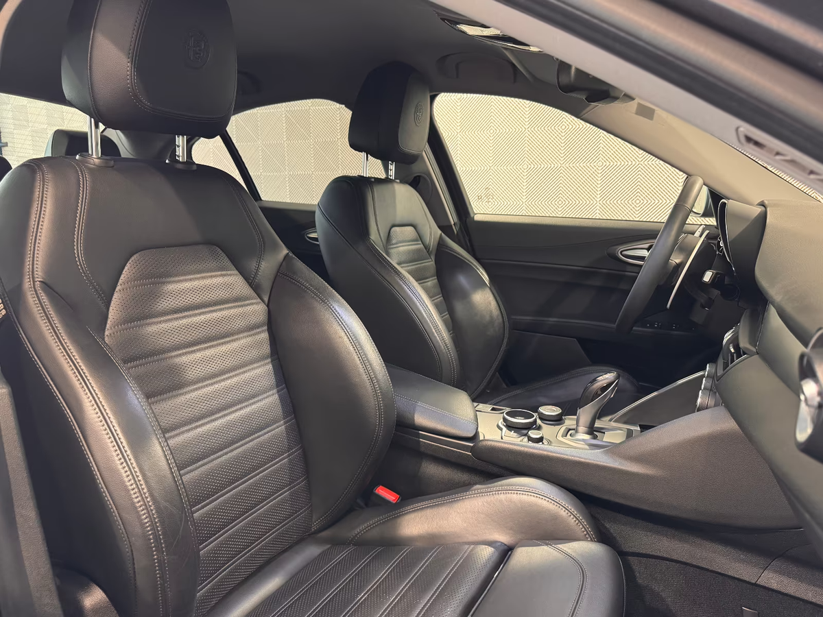 Alfa Romeo Giulia 2.0 TB 280ch Veloce Q4 AT8