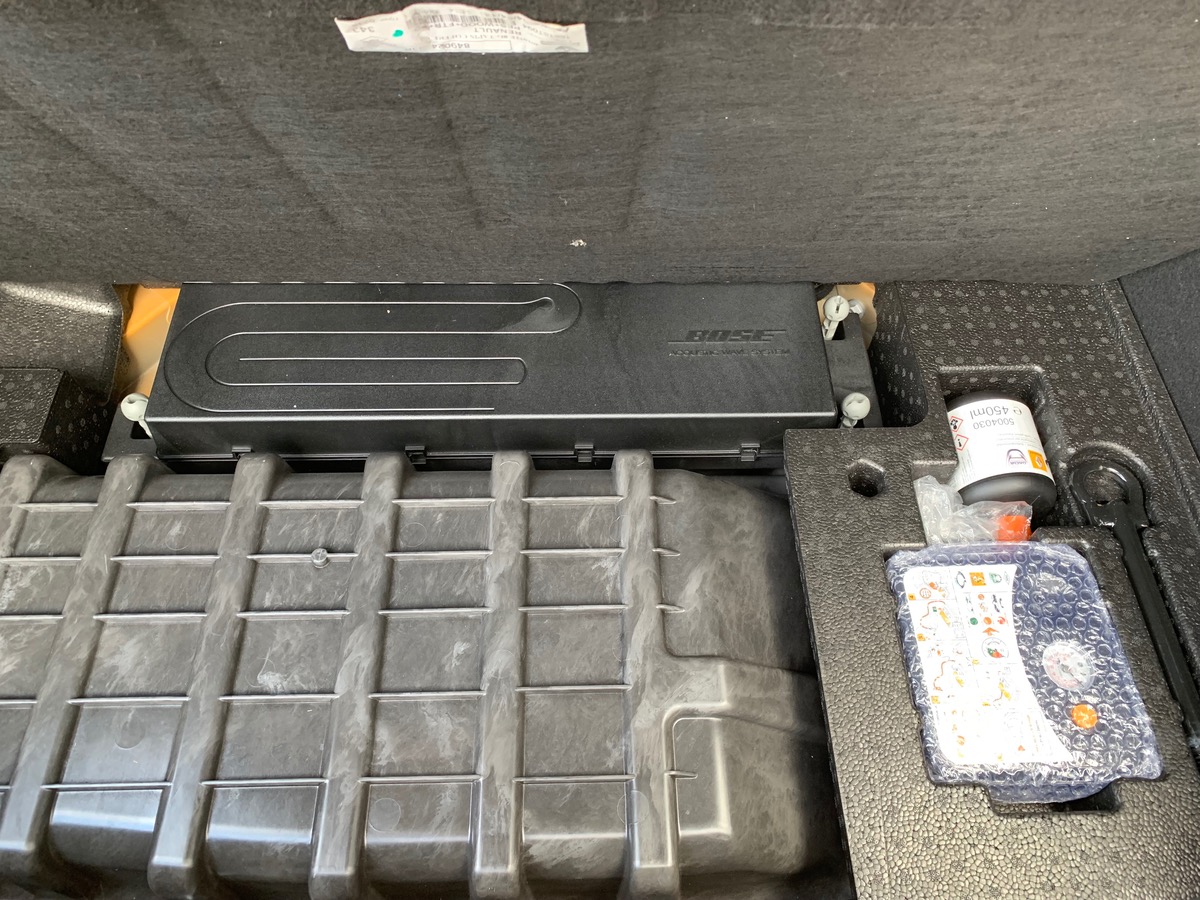 RENAULT Megane 280 ch | RS | JA 19" Interlagos diamantées | Affichage tête haute | GPS