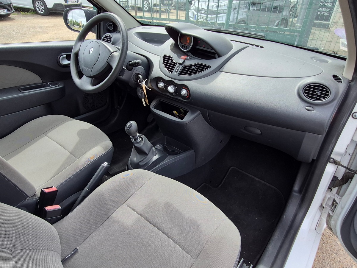 RENAULT Twingo 1.2 16V Access
