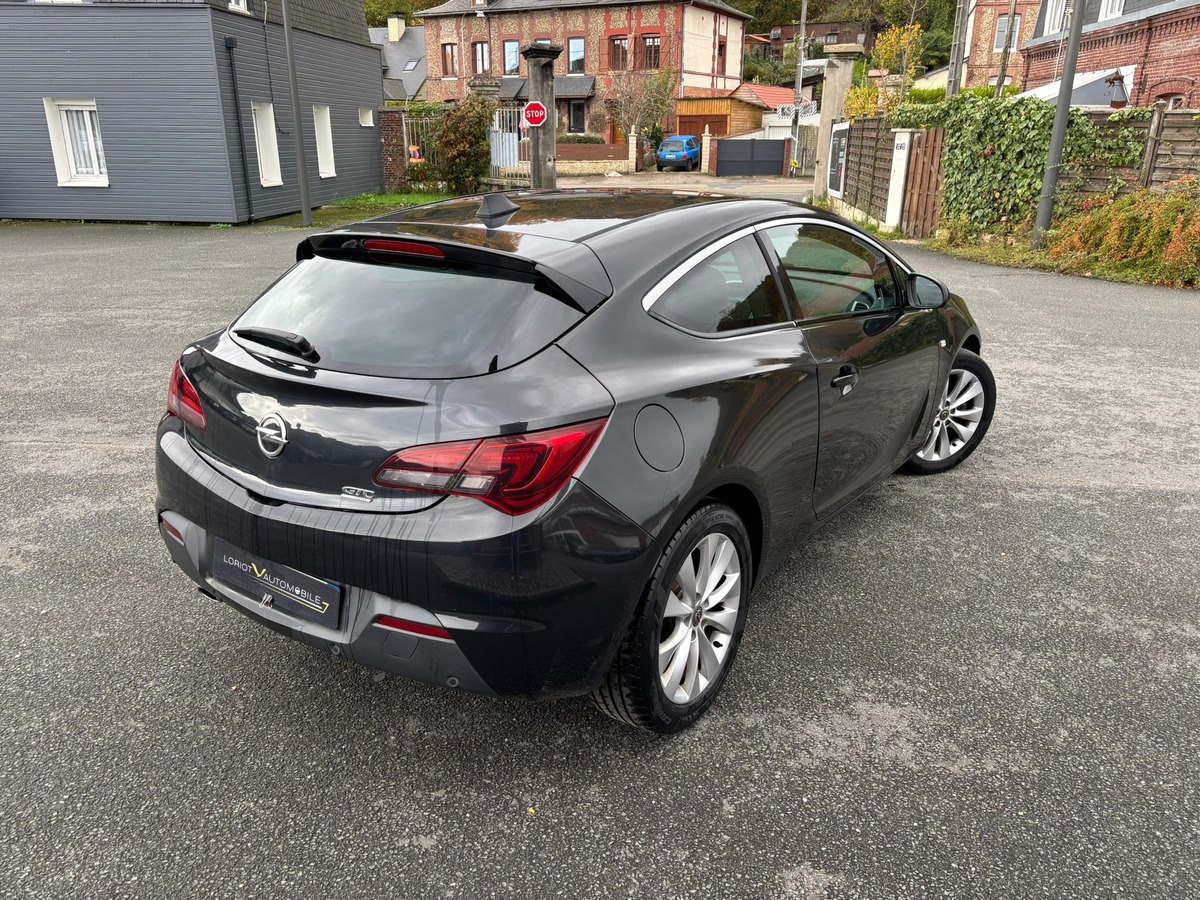 Opel Astra GTC 2.0 CDTI 165 INNOVATION - ATTELAGE - REVISE - GARANTIE