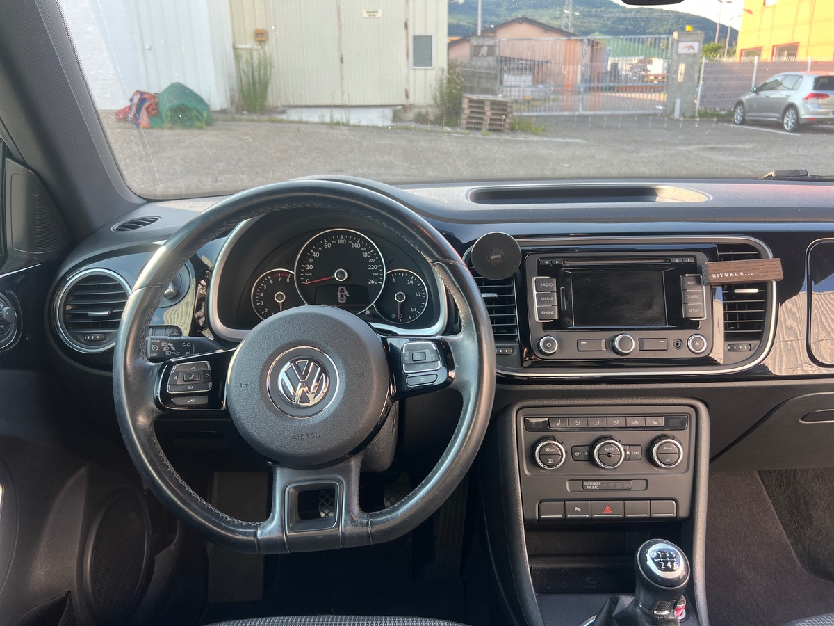 Volkswagen Beetle VINTAGE 1,2L  105cv, SUIVI COMPLET, GPS, SIEGES CHAUFFANTS