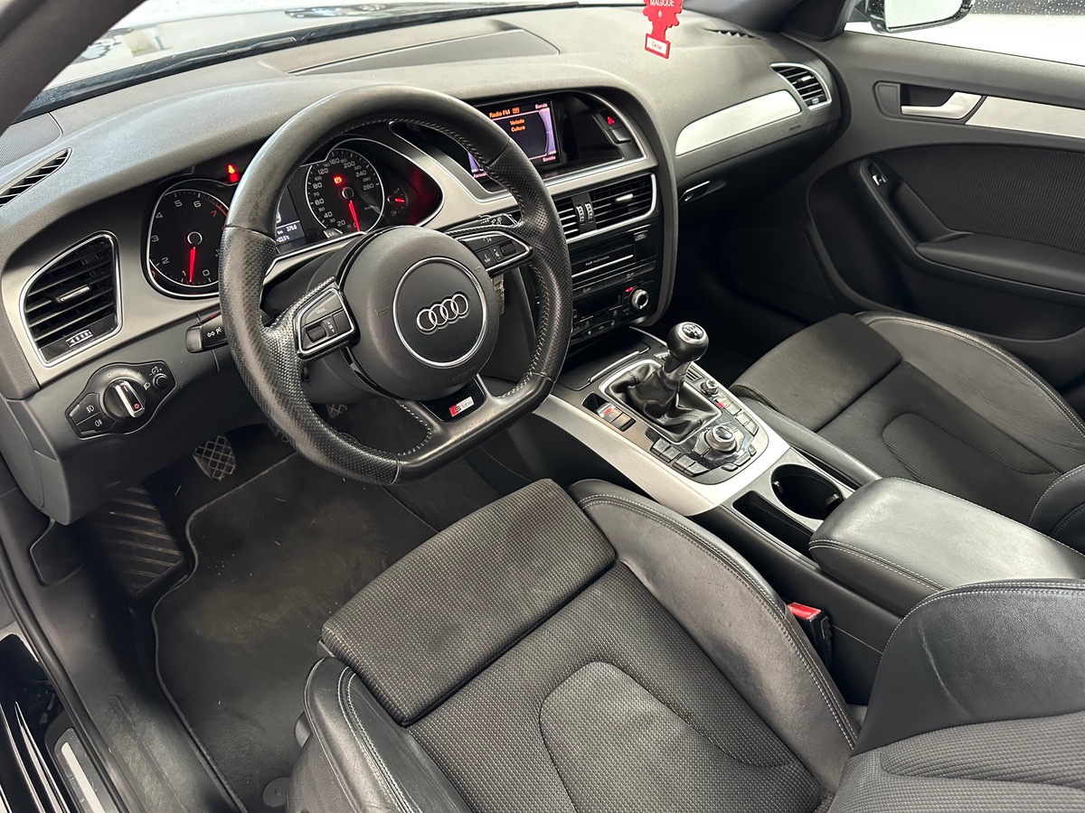 Audi A4 AVANT 1.8 TFSI 170 S LINE