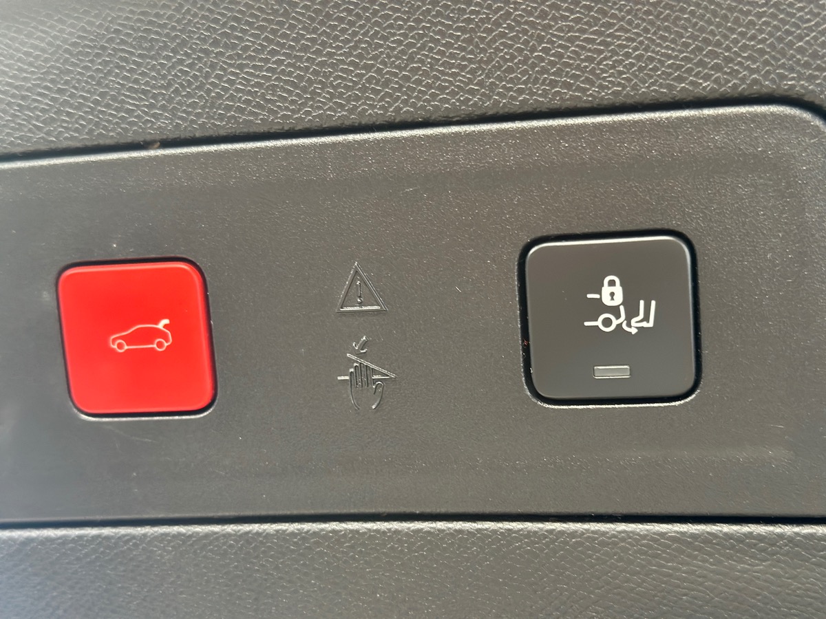 Peugeot 508 SW GT First Edition 180 ch BlueHDI EAT8 - Options +++