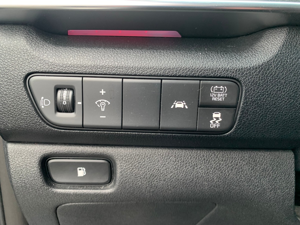 Kia Niro 105 ch | Entretien constructeur | GPS | Régulateur de vitesse adaptatif | Caméra de recul