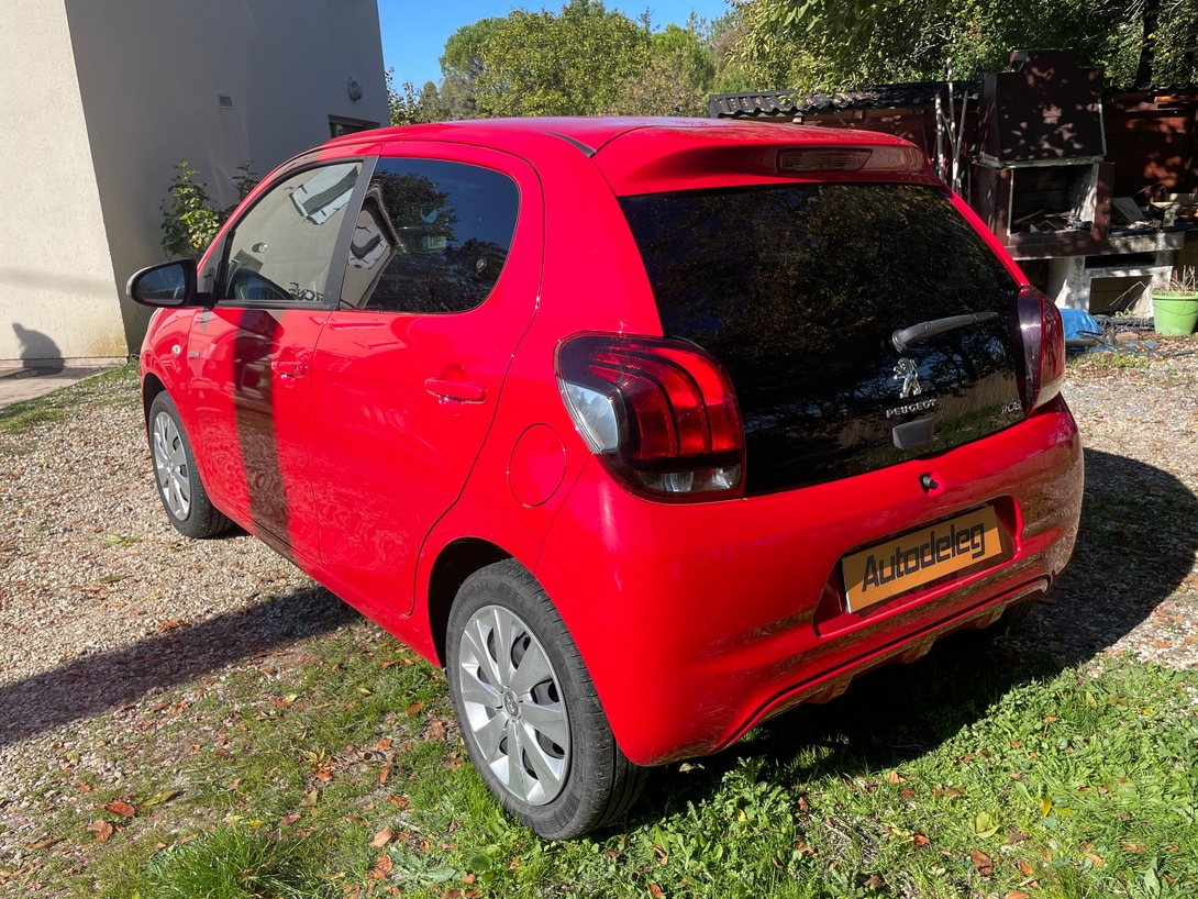 Peugeot 108 1.0 vti 72 ch version STYLE - 1 er main et Historique Complet