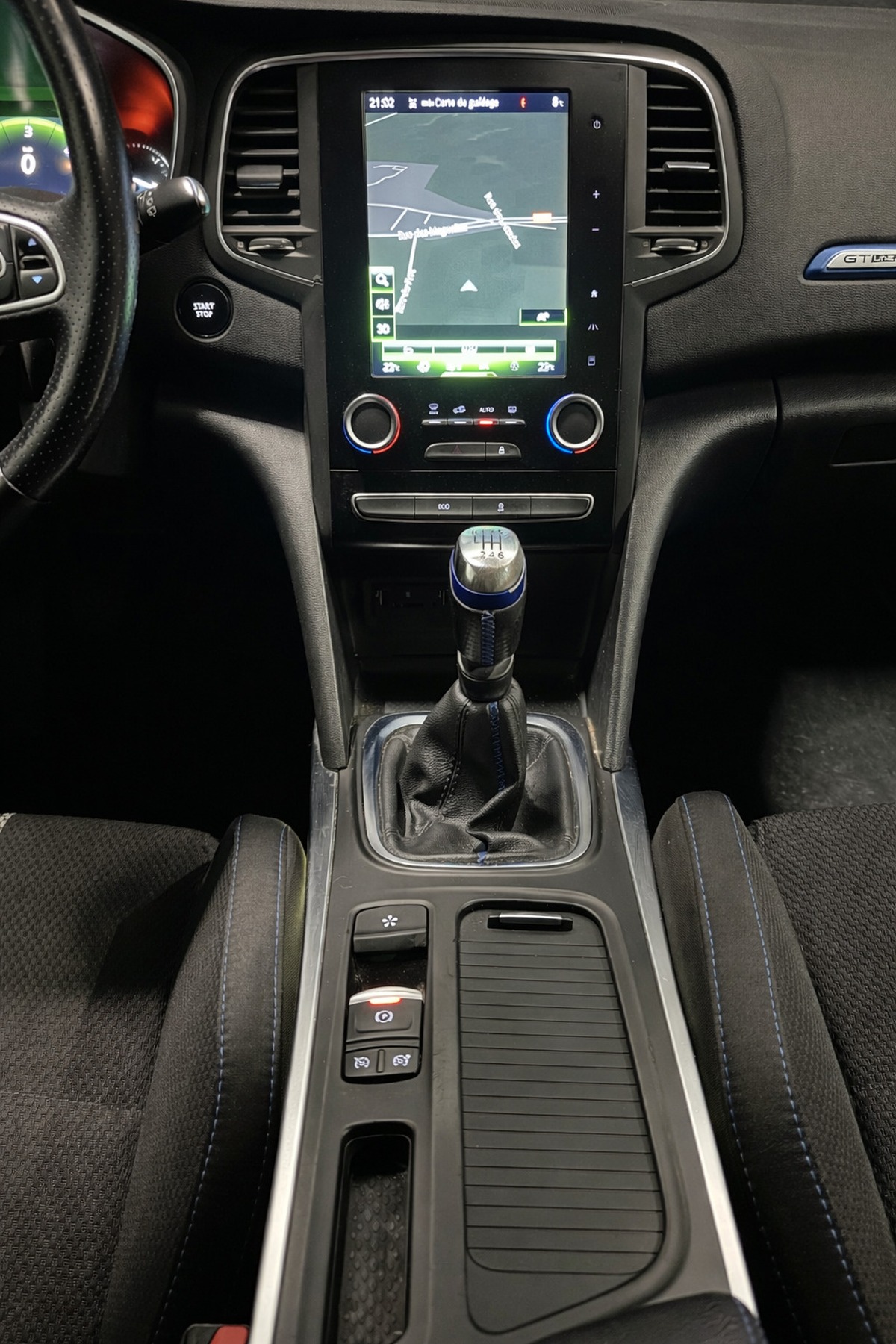 RENAULT Megane IV BERLINE dCi 130 Energy GT LINE