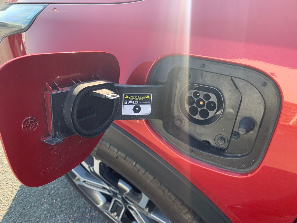 Kia XCeed 141 |Premium | Toit ouvrant | Siéges chauffants climatisés | Caméra recul | Apple car Play