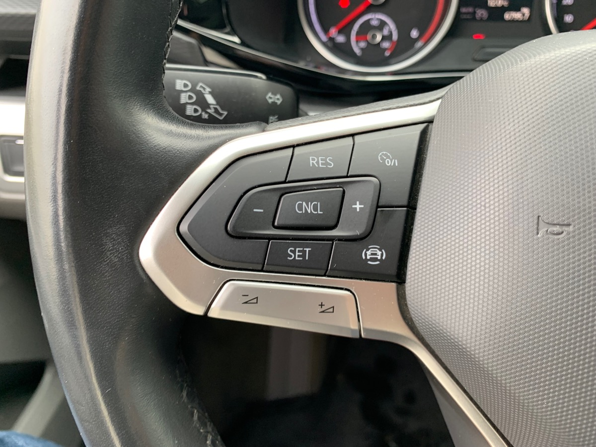 Volkswagen California 150 | COAST | Premiére Main | Attelage | Rallonge lit | Pneus Toutes Saisons