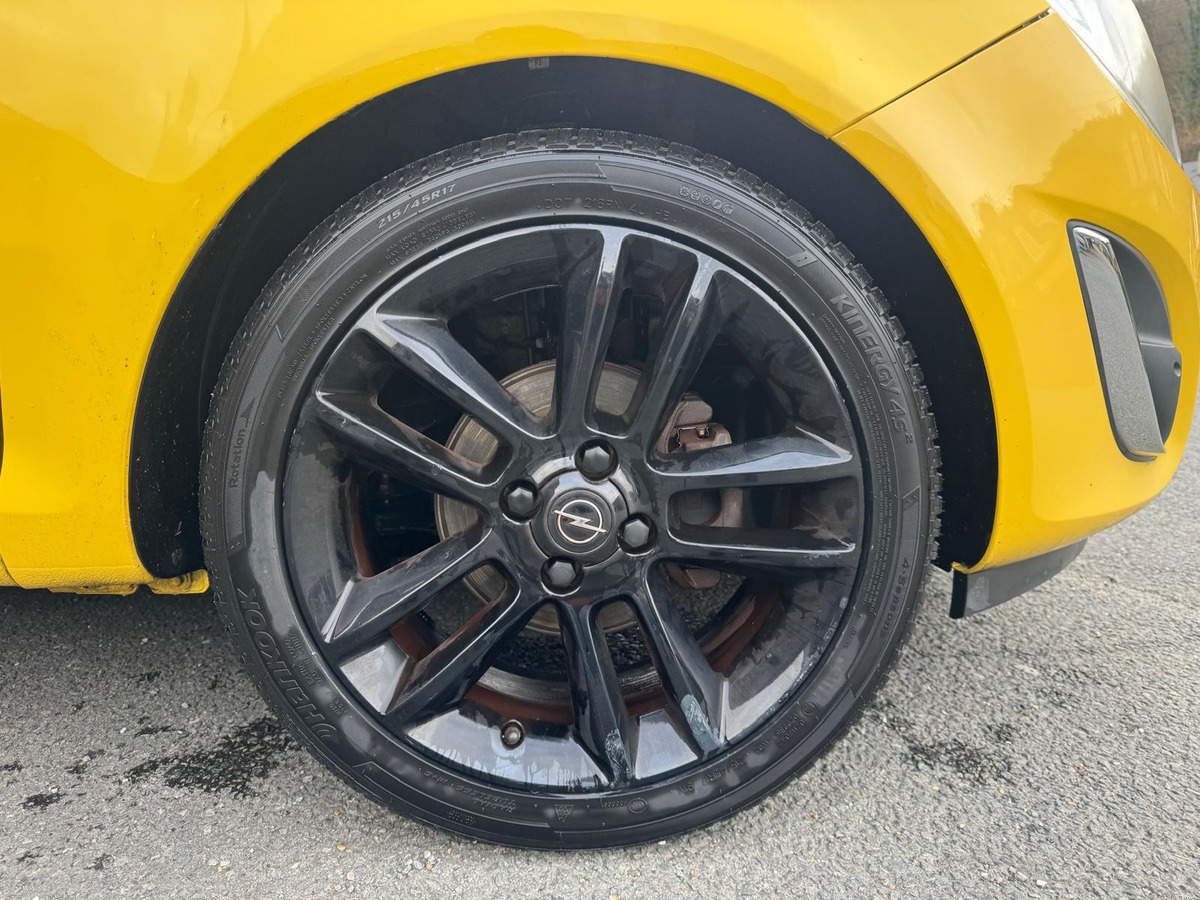 Opel Corsa 1.4 100 Color Edition-GARANTIE