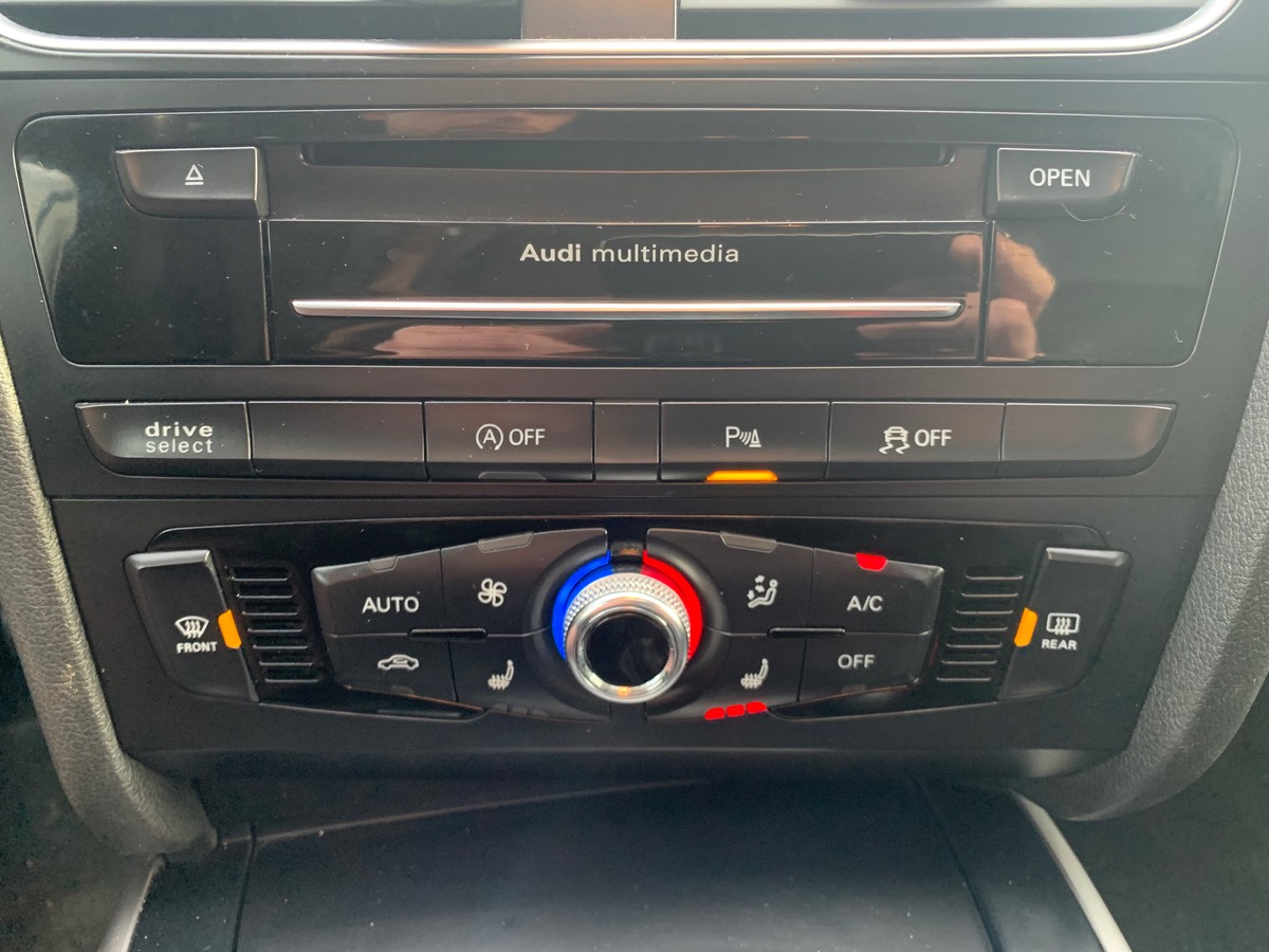 Audi A5 204 ch | S-LINE | Caméra de Recul | Intérieur Cuir | Toit Vitré | Régulateur de Vitesse