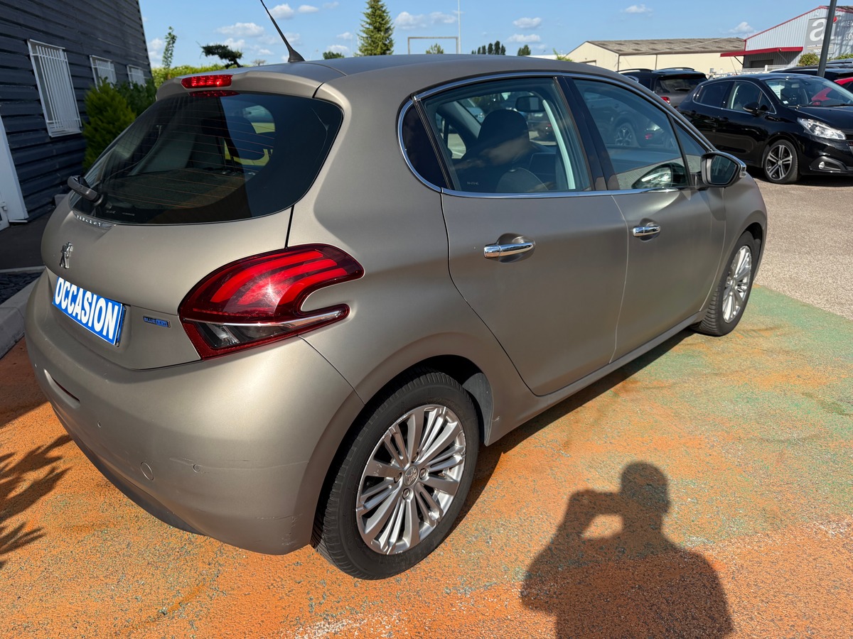 Peugeot 208 1.6 BLUEHDI 100 CH