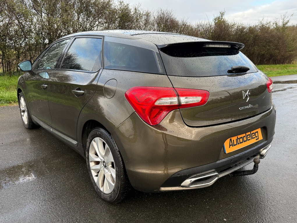 Citroën DS5 1.6 hdi 115 airdream BMP6 So Chic - Aucun frais à prévoir