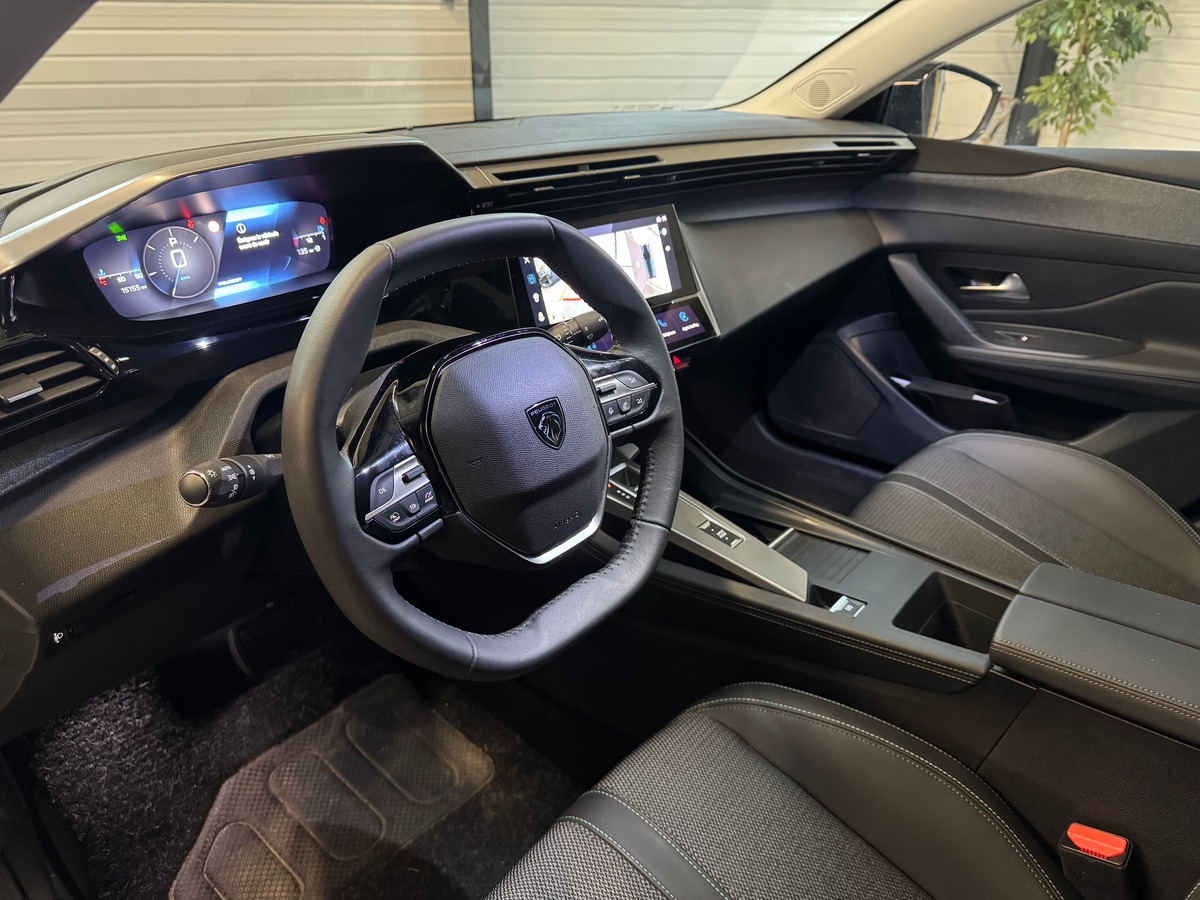 Peugeot 308 1.5 BLUE HDI 130 ALLURE PACK GARANTIE 06/2027