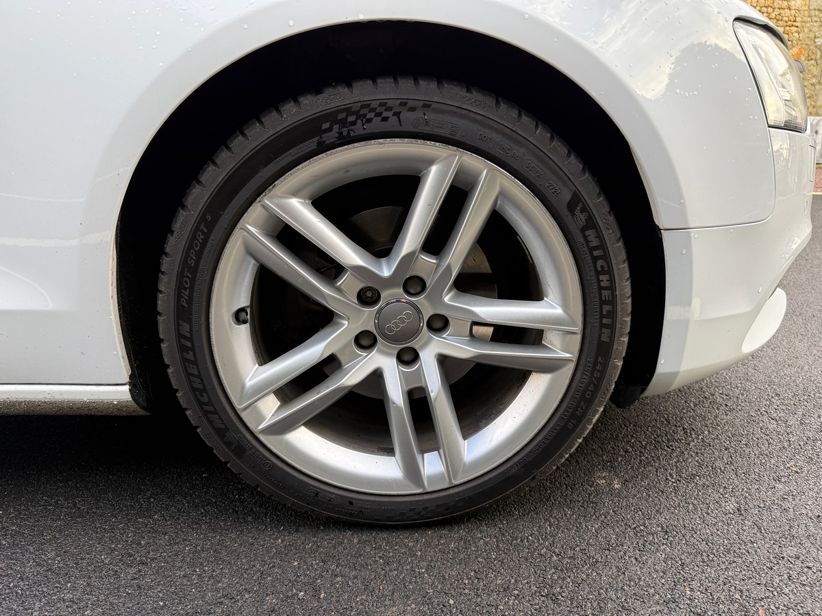 Audi A5 2.0L TDI 177 Pack Sline