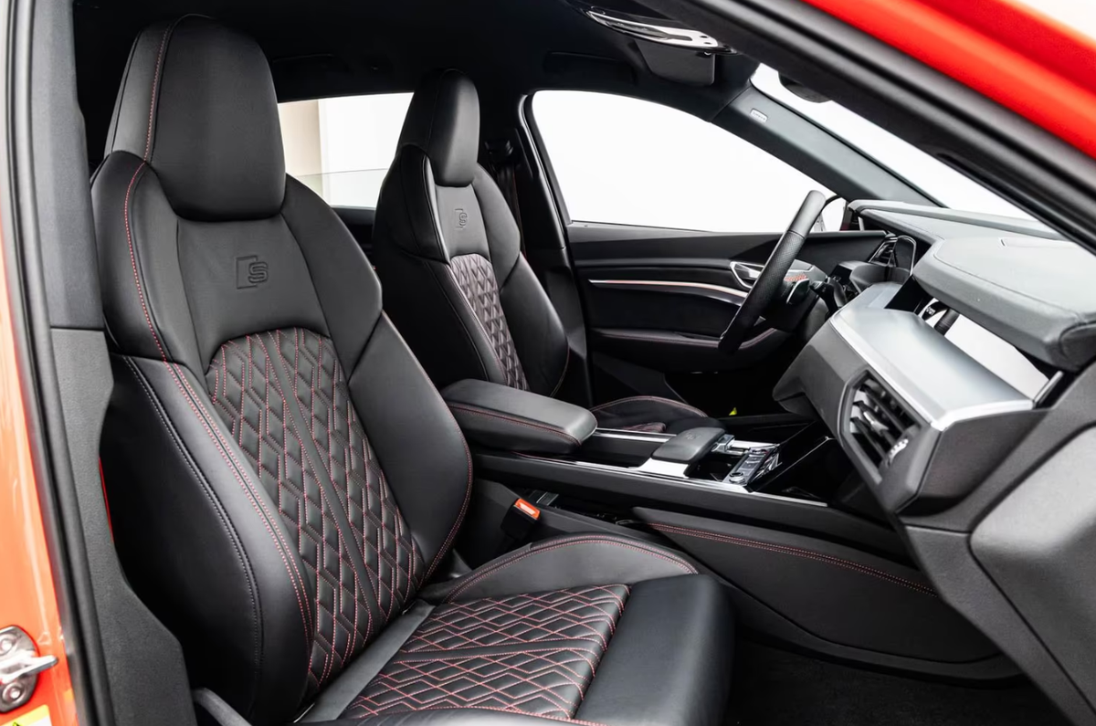 Audi SQ8 e-tron 503ch quattro/Matrix/Camera360/Rouge Soneira/Pack noir plus