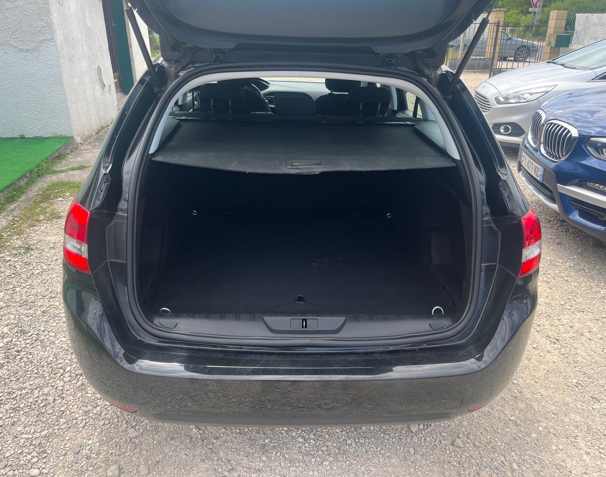 Peugeot 308 SW 1.5 BLUEHDI 100 CH / VIRTUAL COCKPIT / PRIX TTC / TVA  INCLUSE / CT OK 