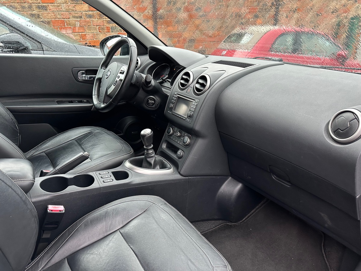 Nissan Qashqai 1.5 DCI 110 CV tekna 4XCB
