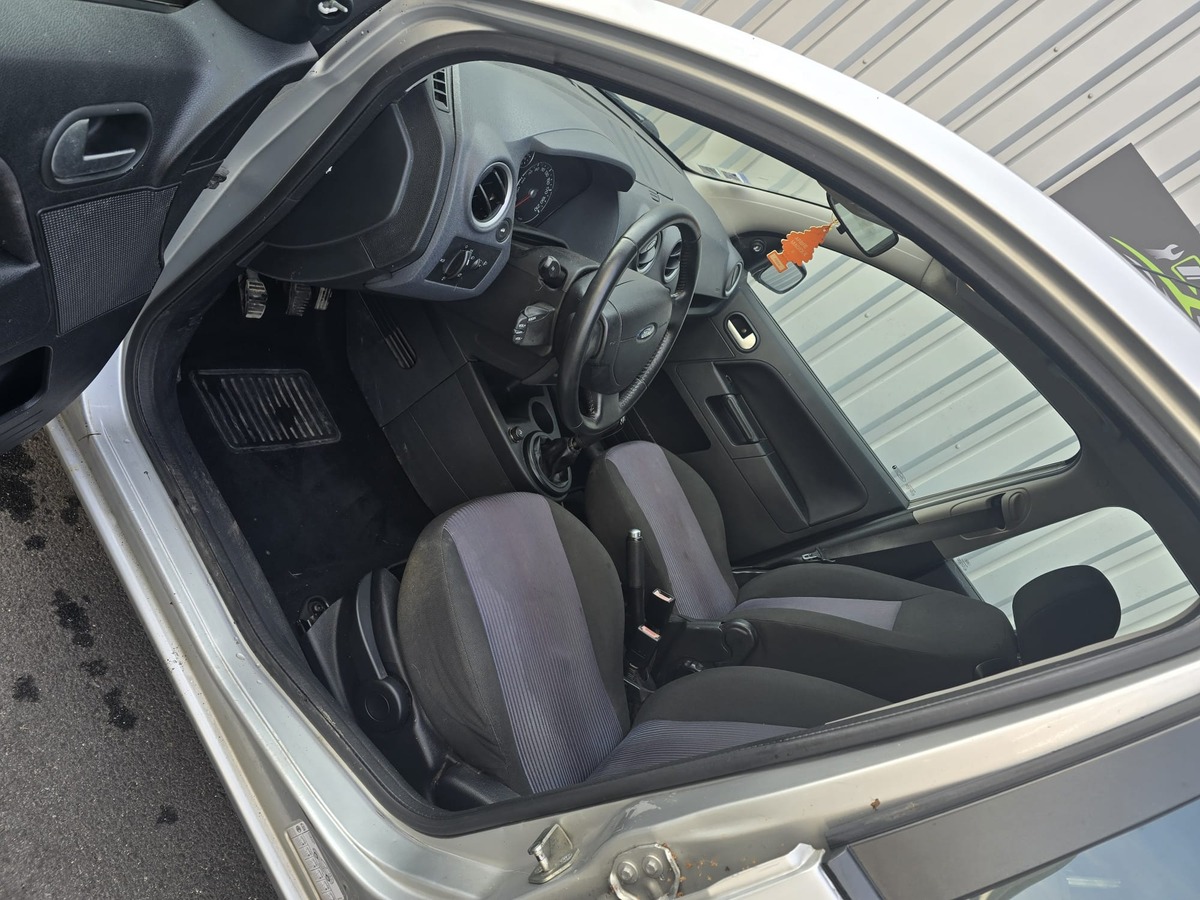 Ford Fusion 1.4 tdci ( Dans l'état )