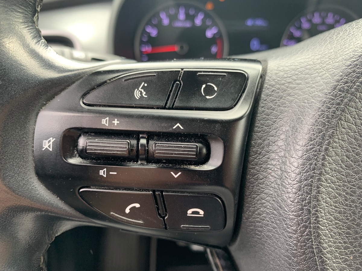 Kia Stonic PREMIUM  | Caméra de recul | Climatisation automatique | Régulateur de vitesse